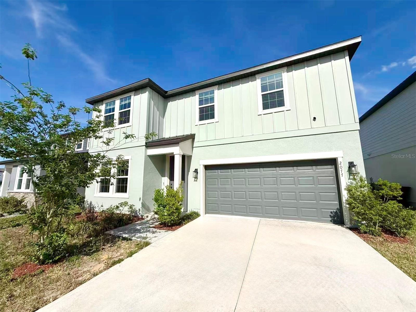 2077 DERWENT DR