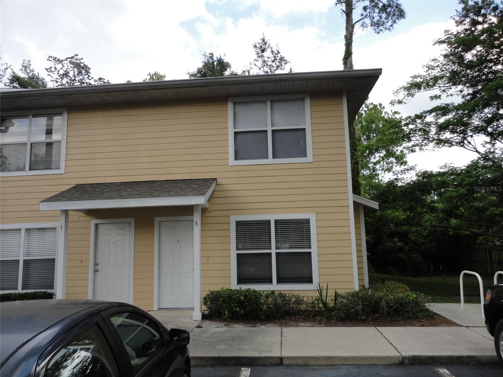 2636 SW 35TH PL #8