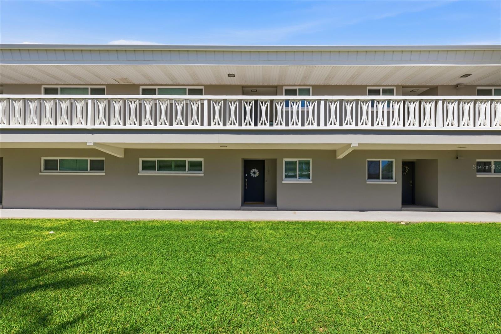 400 LARBOARD WAY #105