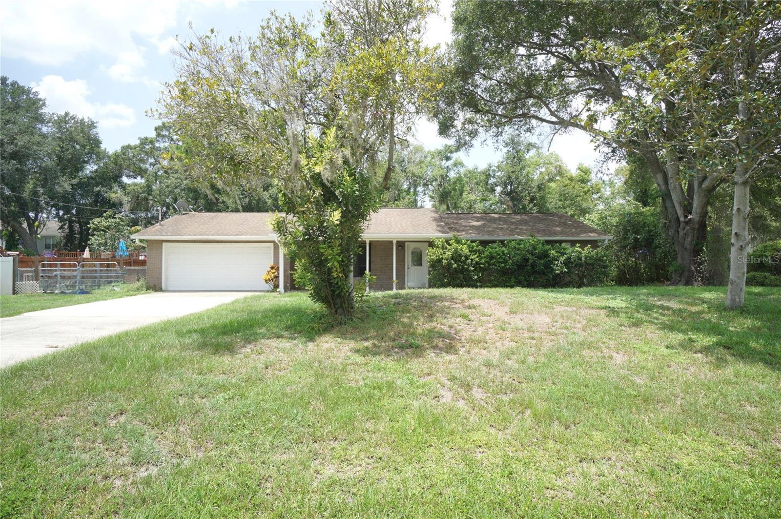 6005 CHRISTY LN