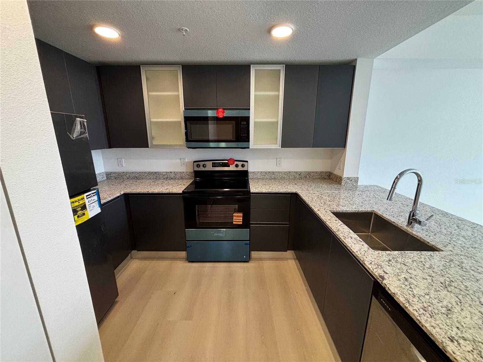 5563 MILLENIA PARK BLVD #414